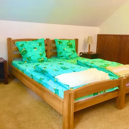 Dubky 2* אוזהורוד