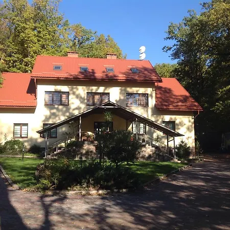 Hotel Dubky 2*