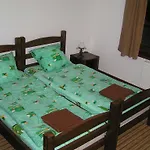 Hotel Dubky 2*