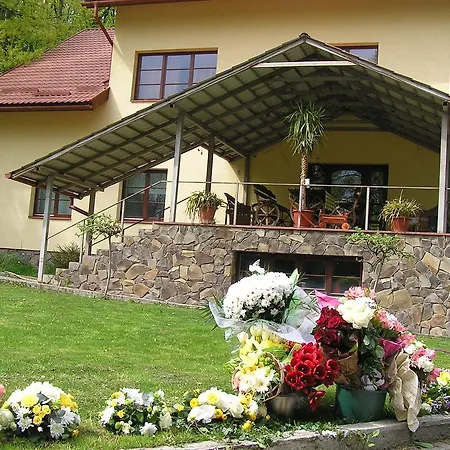 Hotel Dubky Oezjhorod